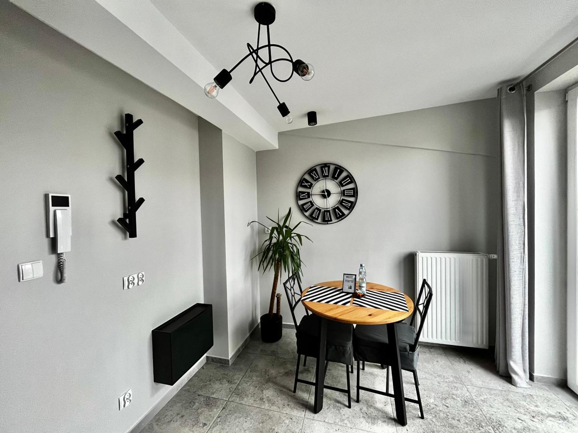 City Center Apartments Z Parkingiem บิดกอชซ์ ภายนอก รูปภาพ